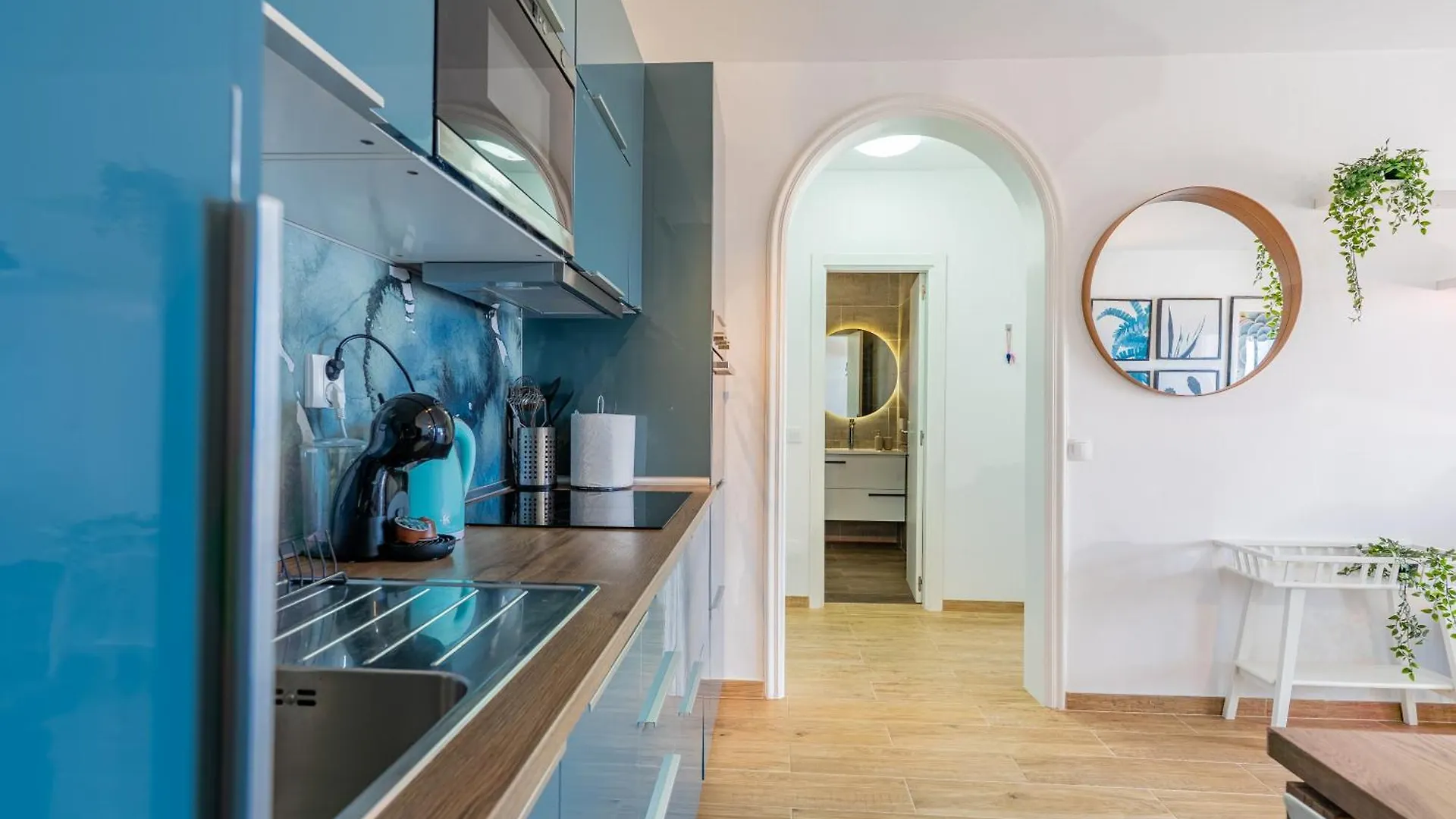 Apartment With Ocean Views & Pool In Colina Blanca, Costa Adeje Costa Adeje (Tenerife)