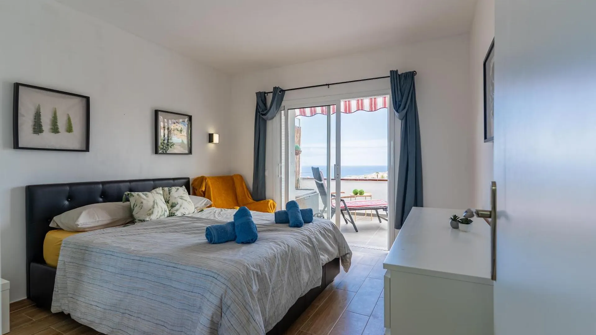 Apartment With Ocean Views & Pool In Colina Blanca, Costa Adeje 0*, Costa Adeje (Tenerife)